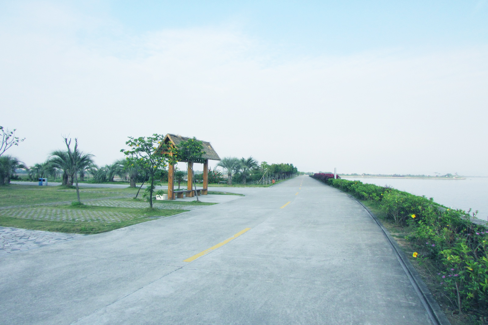江鸥村环岛路2.JPG