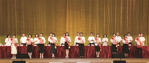 0911p1-2_b.jpg