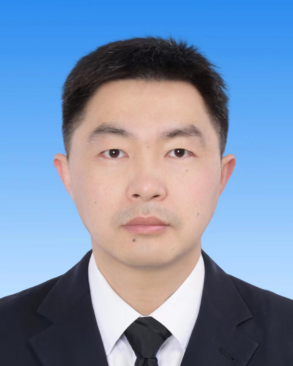 丁力.jpg