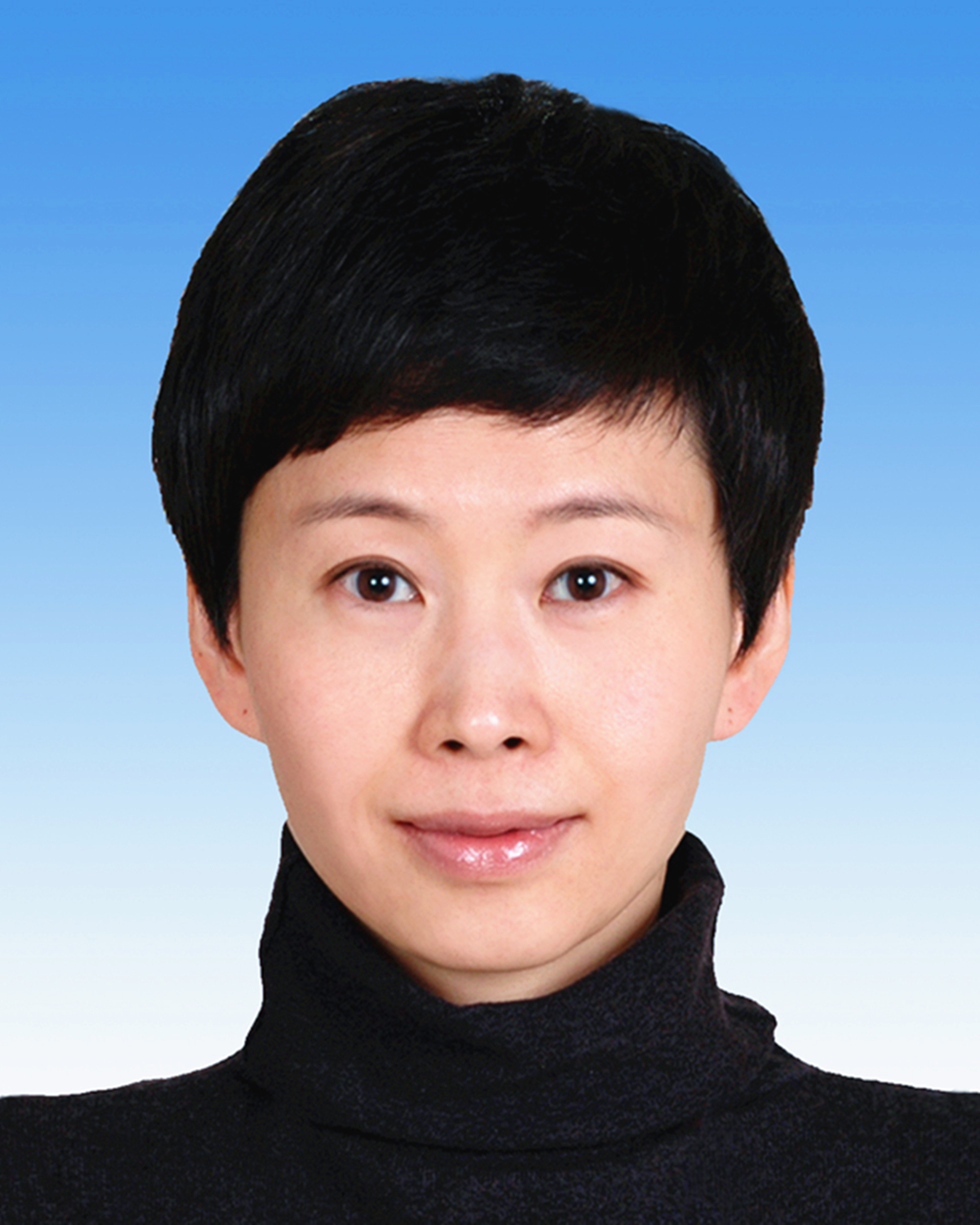 曾芸.jpg